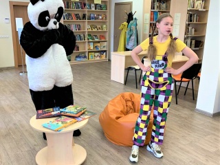 Kakė Makė ir Panda keliauja po knygų pasaulį