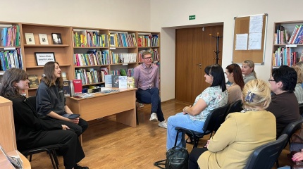 Spotkanie w bibliotece z zespołem ELVIS